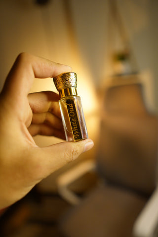Original White Oud Attar by Usairose - 6ML